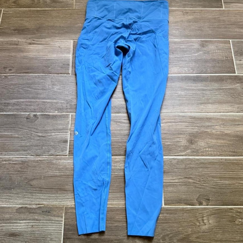 Blue Lululemon leggings size 6 like new